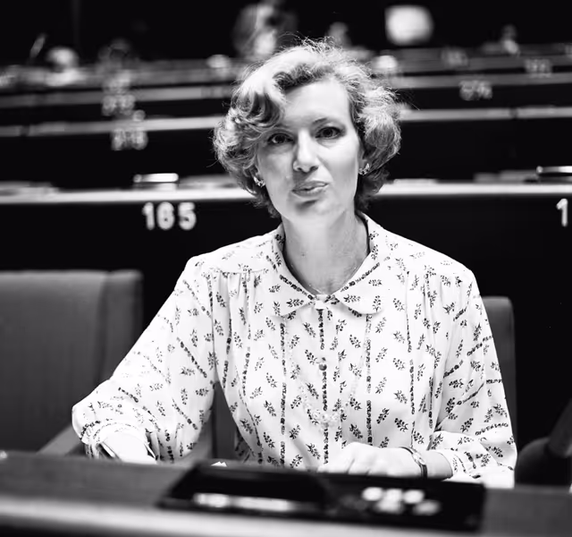 Nuotrauka 37: The MEP Gisele CHARZAT during a session in Strasbourg on June 1981.