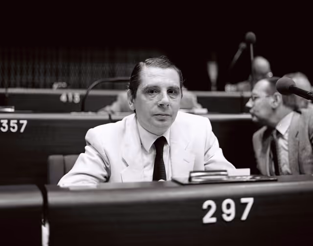 Nuotrauka 7: The MEP Angelo NARDUCCI during a session in Strasbourg in June 1981.