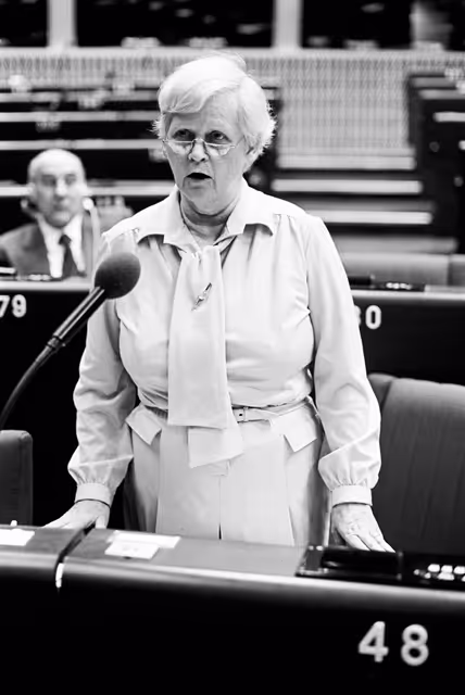 Nuotrauka 10: The MEP Bodil BOSERUP during a session in Strasbourg in June 1981.