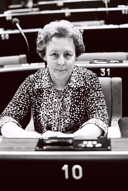 Nuotrauka 7: The MEP Maria CASSANMAGNAGO CERRETTI during a session in Strasbourg on June 19891.