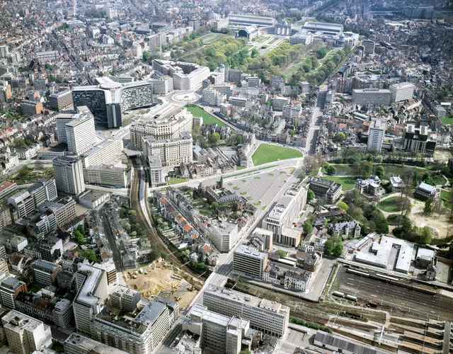 Billede 3: Aerial view of the European Parliament Headquarters in Brussels.