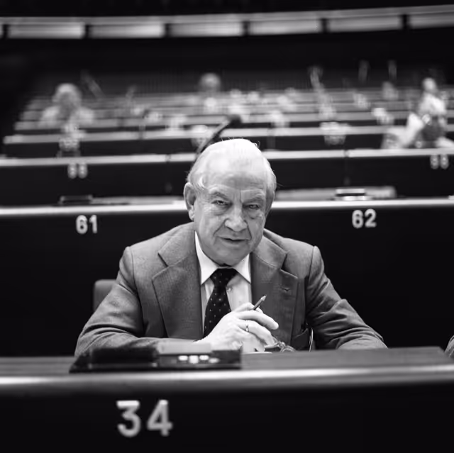 Photo 11: The MEP Alfons GOPPEL during a session in Strasbourg in October 1981.