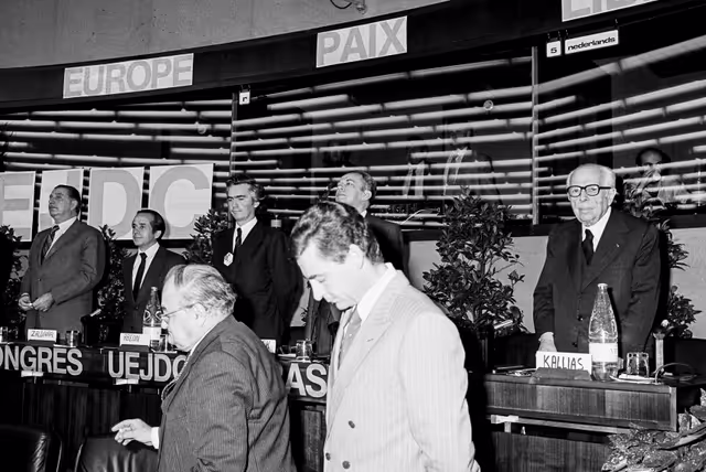 Congres UEJDC Strasbourg paix et liberté