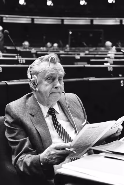 Photo 12: The MEP Victor ABENS during a session in Strasbourg in February 1984.