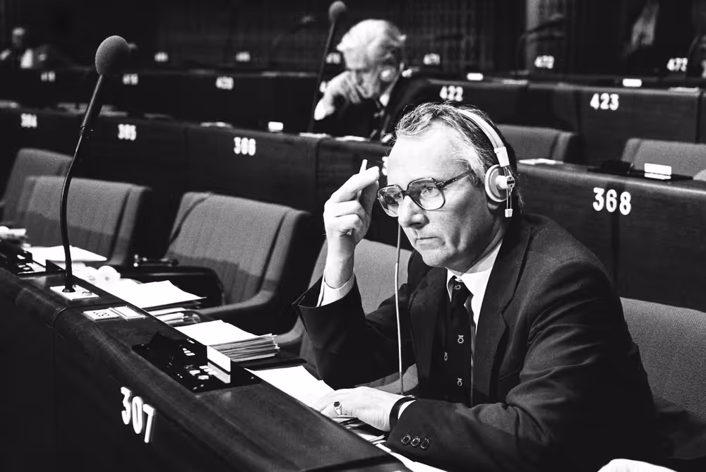 The MEP James L.C. PROVAN during a session in Strasbourg in February 1984.