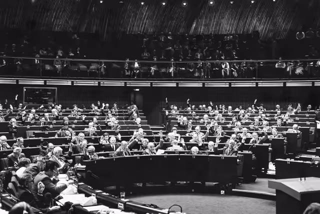 Photo 8: General view of a session in the hemicycle of the European Parliament of Strasbourg in February 1984.