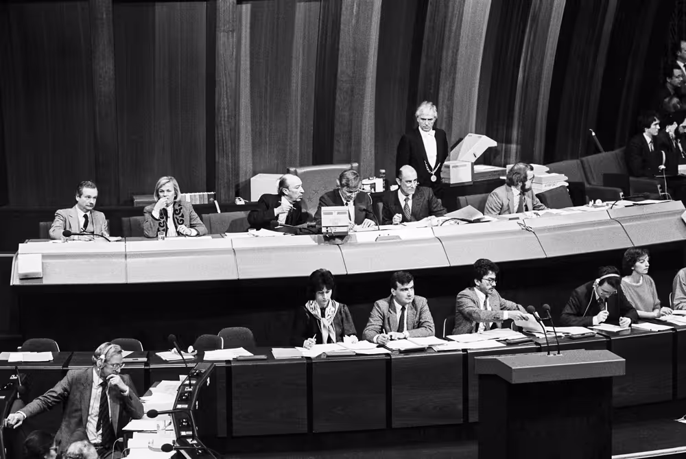 Plenary session at Strasbourg in february 1984