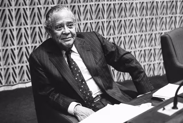 Снимка 10: MEP Victor SABLE at the European Parliament in Strasbourg