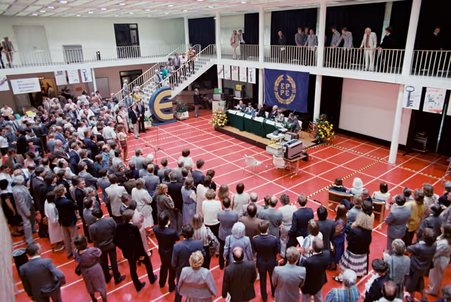 Fotografie 7: Political event in Bonn, Germany, with MEPs Rudi ARNDT,  Mechthild von ALEMANN and Marlene LENZ in connection with the European elections of June 17, 1984