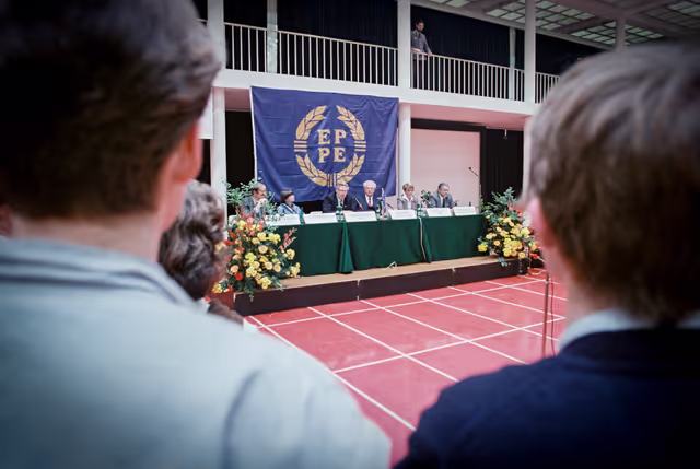 Fotografie 4: Political event in Bonn, Germany, with MEPs Rudi ARNDT,  Mechthild von ALEMANN and Marlene LENZ in connection with the European elections of June 17, 1984
