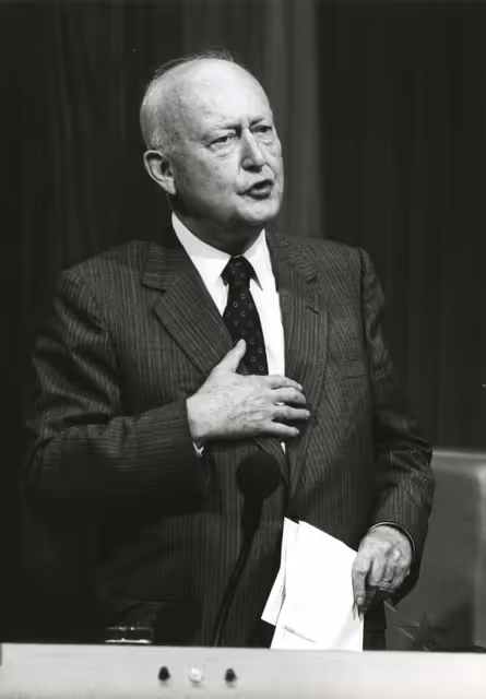 Photo 12: Pierre PFLIMLIN is elected as EP President in July 1984