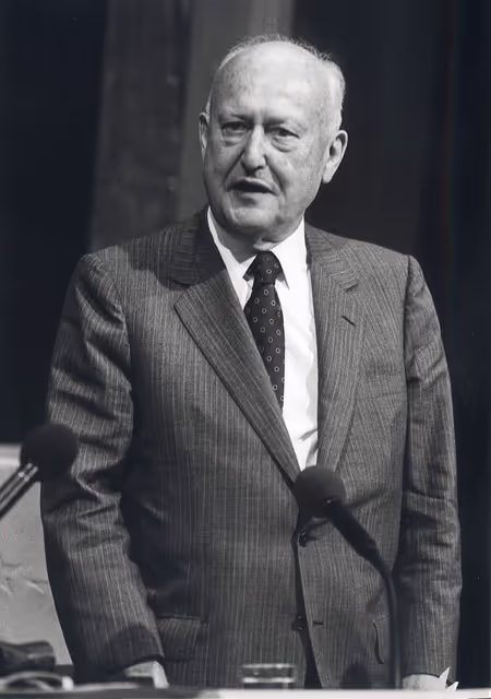 Photo 9: Pierre PFLIMLIN is elected as EP President during a plenary sesison in Strasbourg on July 2, 1984