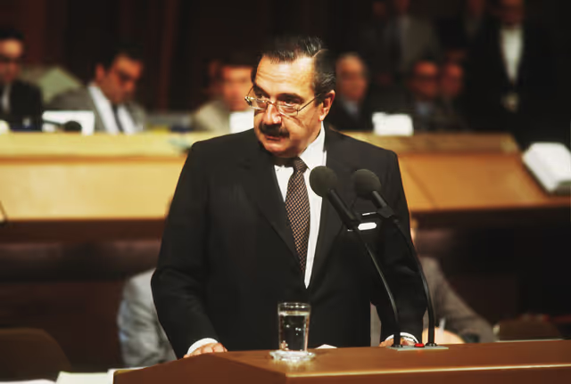 Raul ALFONSIN, President of Argentina, makes a visit to the EP in Strasbourg in October 1984