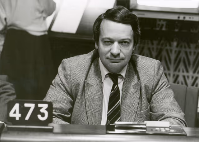 Jean-Pierre STIRBOIS attends a plenary session in October 1984