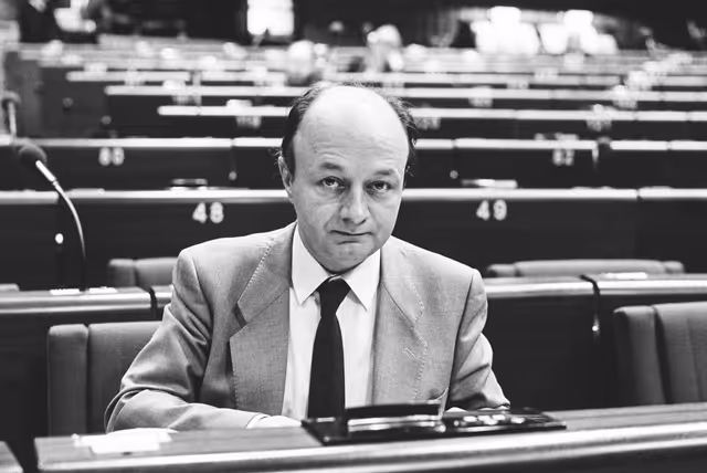 Fotografia 35: MEP Giovanni CERVETTI during a session in Strasbourg.