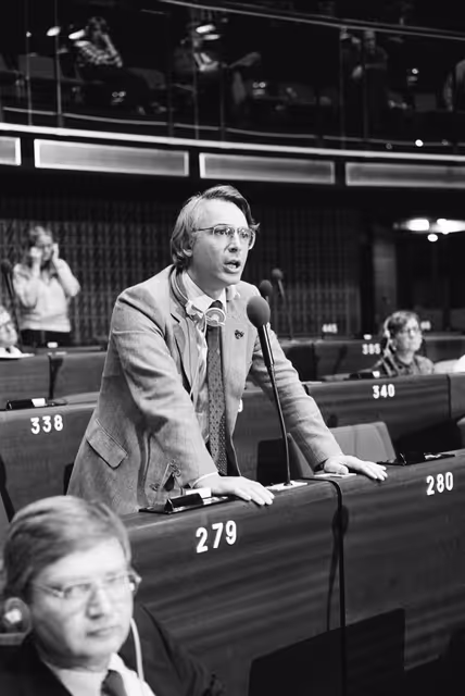 Fotografia 39: MEP Hemmo MUNTINGH during a session in Strasbourg.