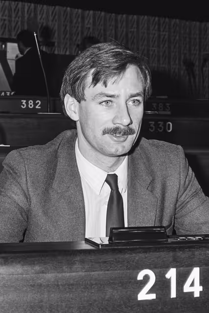 Fotografia 29: MEP Geoffrey HOON during a session in Strasbourg.