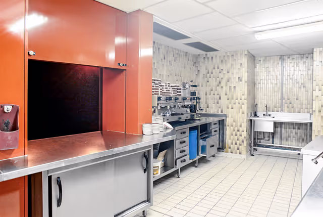 Billede 23: Kitchen and restaurant at the EP in Strasbourg.