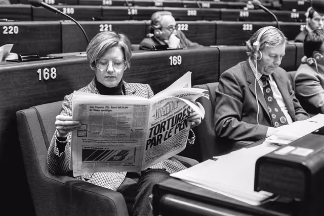 Zdjęcie 3: Plenary Session in Strasbourg in February 1985.