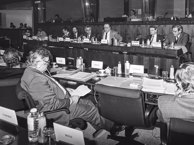 Billede 17: Meeting at the EP in Strasbourg in February 1985.