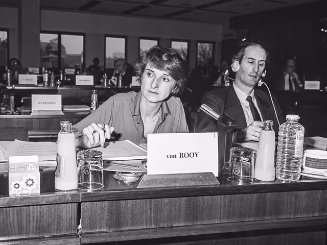Billede 15: Meeting at the EP in Strasbourg in February 1985.
