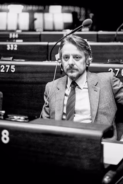 Zdjęcie 19: The MEP Spiridon KOLOKOTRONIS during a session in Strasbourg in February 1985.