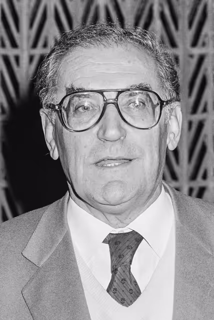 Billede 19: MEP Gustavo SELVA during a session in Strasbourg in February 1985.