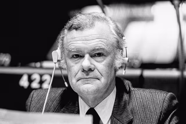 Billede 22: MEP Guy Jean GUERMEUR during a session in Strasbourg in February 1985.