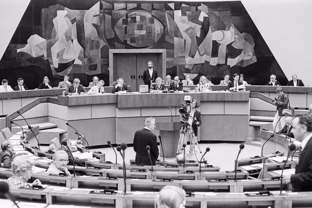 Fotogrāfija 44: Plenary session at the European Parliament in Luxembourg