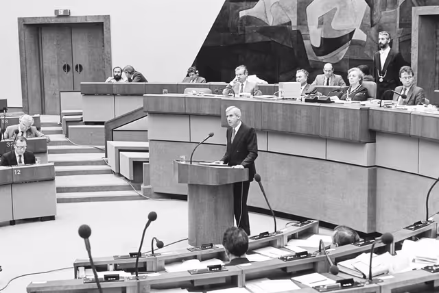 Fotogrāfija 22: Plenary session at the EP in Luxembourg chaired by Maria CASSANMAGNAGO CERRETTI - EP Vice-president
