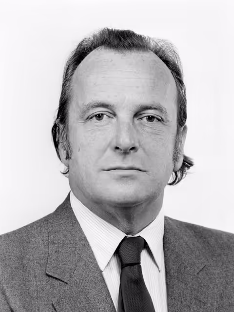 Fotagrafa 23: Portraits of MEP and Commissionners in 1986
