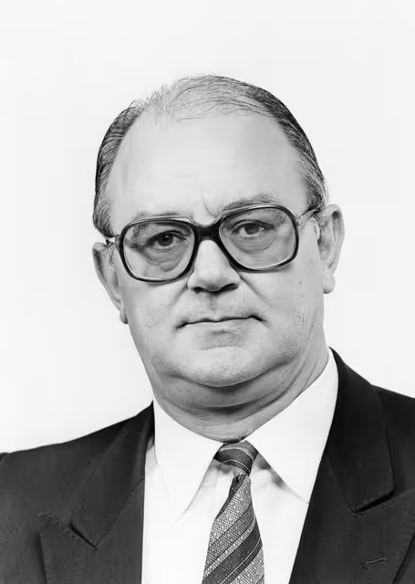 Fotagrafa 2: Portraits of MEP and Commissionners in 1986