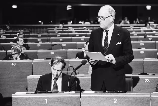 Снимка 42: The Dutch State Secretary of European Affairs Wim VAN EEKELEN during a session in Strasbourg in January 1986.