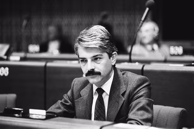 MEP Francisco Javier SANZ FERNANDEZ during a session in Strasbourg in January 1986.