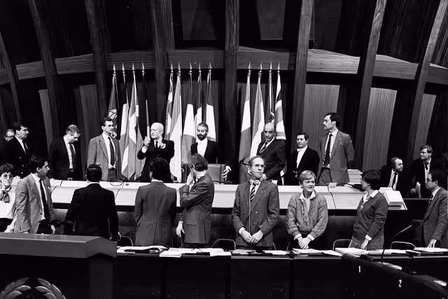 Nuotrauka 10: Welcome ceremony to Spain and Portugal into the EEC