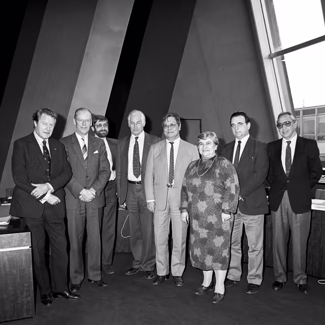 MEPs Sir Peter B.R. VANNECK , Willem VERGEER, Florus A. WIJSENBEEK, Wilhelm HAHN, Paul VERGES , Marie Claude VAYSSADE, George STEVENSON and Enrique SAPENA GRANELL  in Strasbourg in April 1986.
