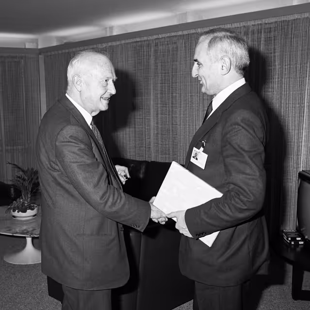 Foto 4: EP President meets with Cas GOOSSENS, Director General of the Belgian Dutch language national television broadcast BRT, at the European Parliament in Strasbourg