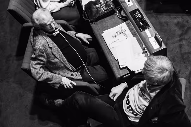 Photo 2 : MEPs in the Hemicycle in Strasbourg