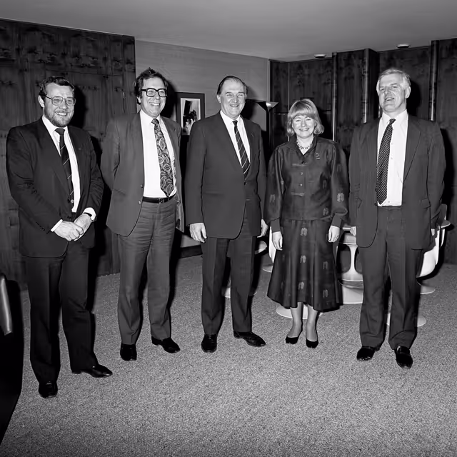 Suriet 15: Lord PLUMB - EP President meets with guests at the European Parliament in Strasbourg in February 1987