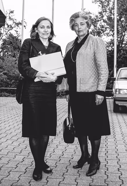 Foto 38: UK members of the EP meet with guests