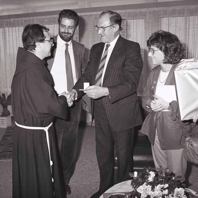 Foto 1: Lord Henri PLUMB - EP President meets with guests