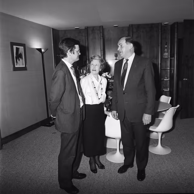 Fotografija 8: EP President meets with MEP Barbara CASTLE