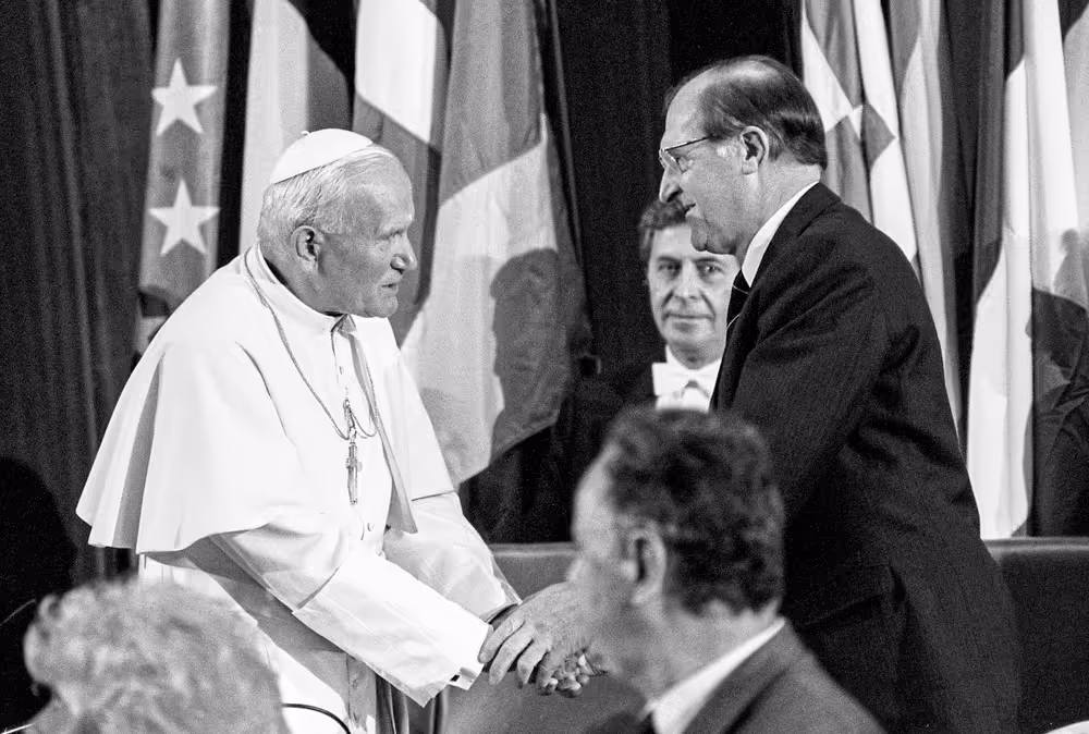 Visit of Pope John Paul II to the EP in Strasbourg, October 11, 1988.