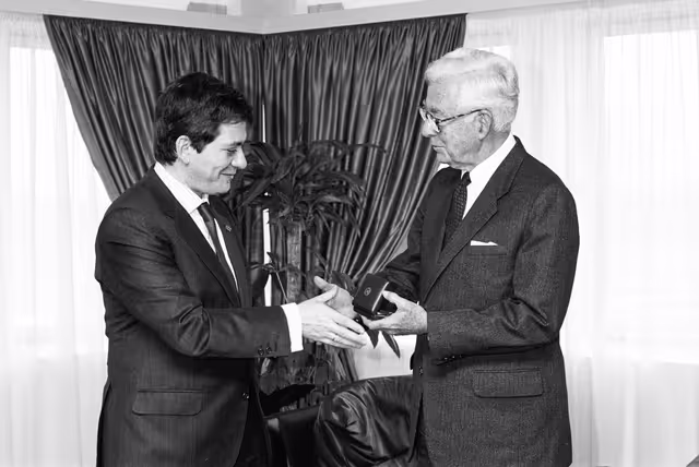 Foto 16: Official visit of Virgilio BARCO, President of Colombia, on the 4th of April 1990 in Strasbourg