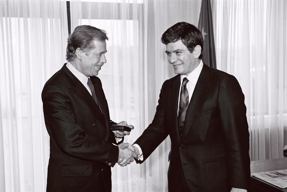 Vaclav HAVEL, President of Czechoslovakia, makes a visit to the EP in Brussels