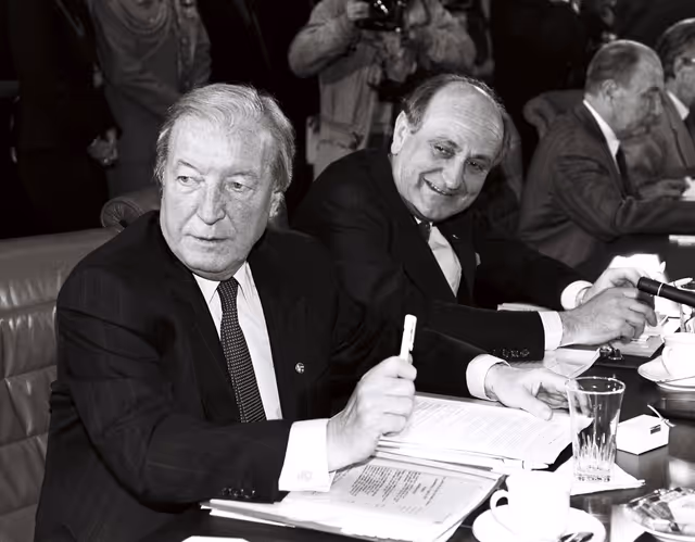 Fotó 22: European Council meeting in Luxembourg on April 8, 1991.