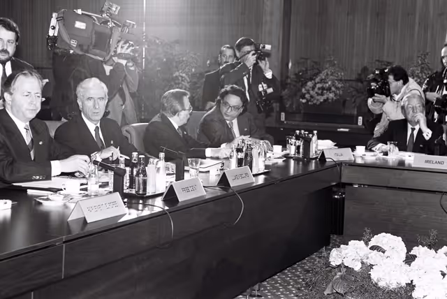 Fotó 18: European Council meeting in Luxembourg on April 8, 1991.