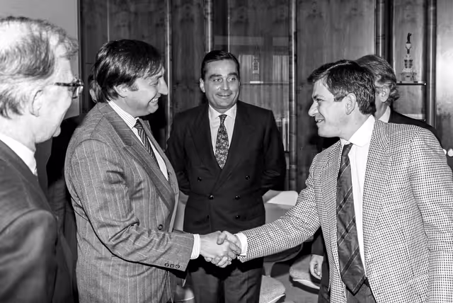 Foto 23: EP President meets with guests at the EP in Strasbourg