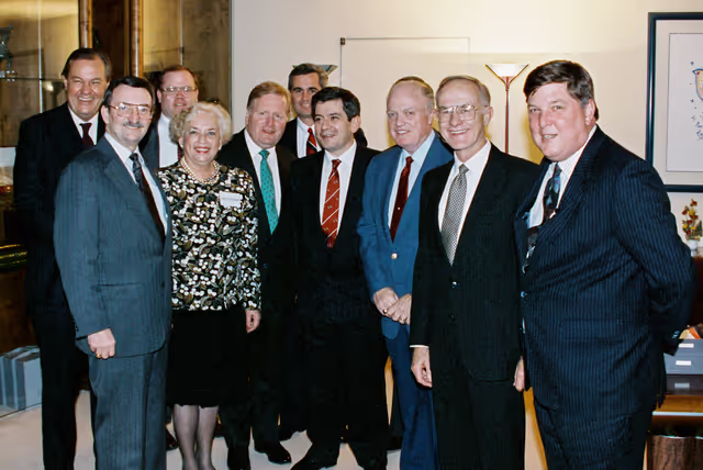 Foto 16: EP President meets with guests at the EP in Strabourg, in october 1991