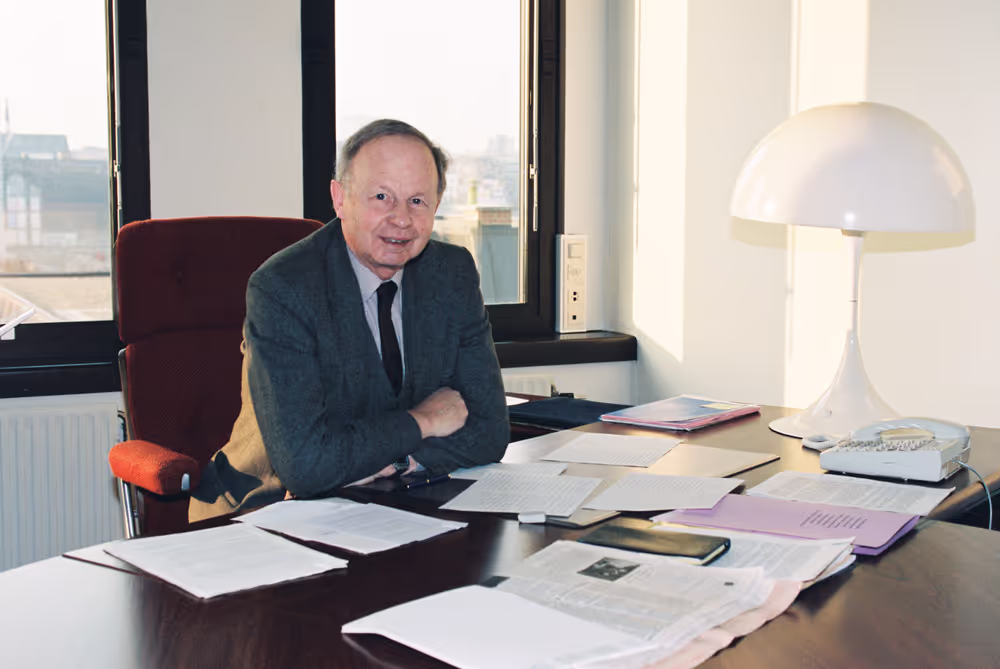 Portrait of Sir Fred CATHERWOOD MEP in Brussels